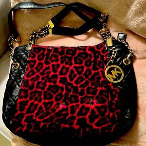 Shoulder purse